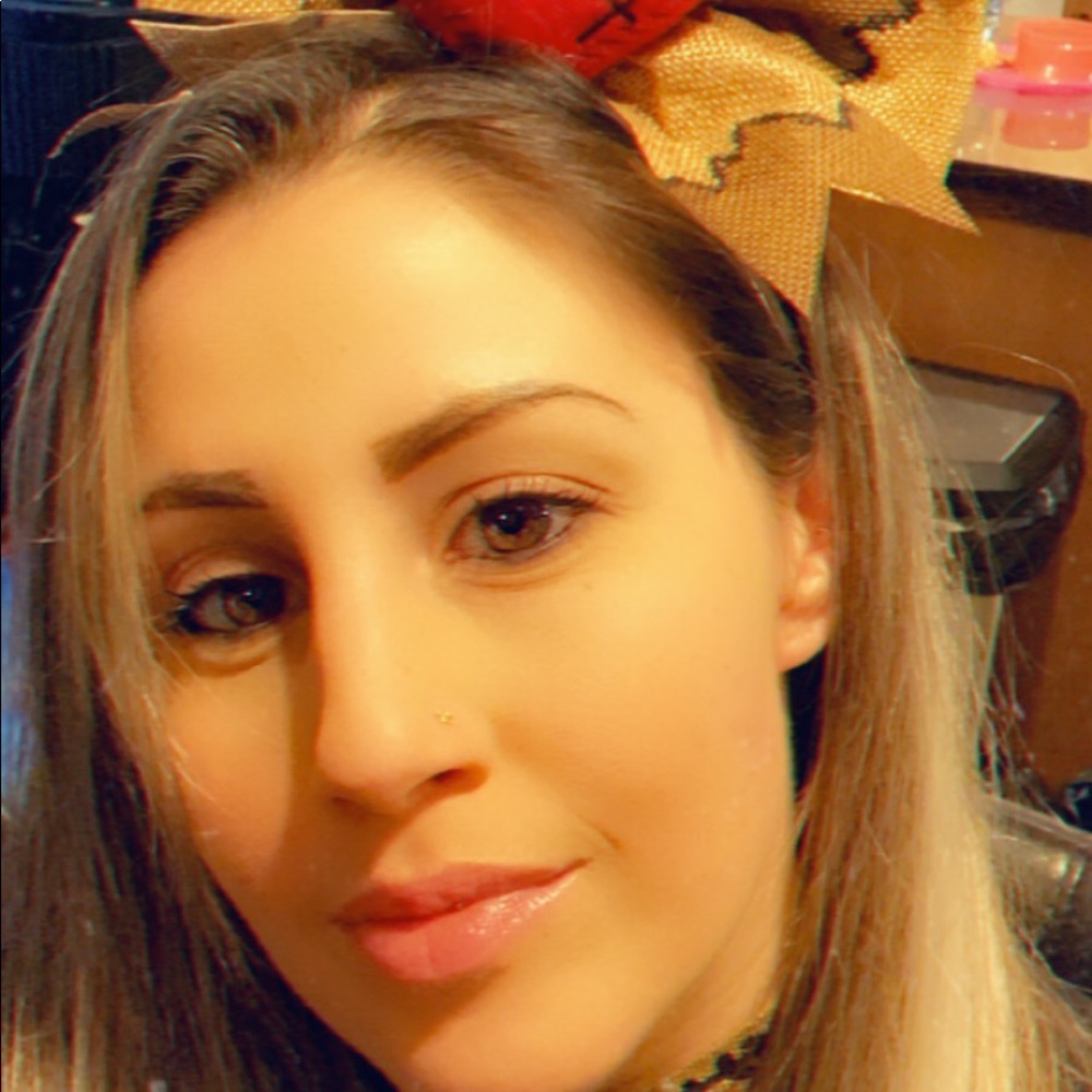 Meet your Posher, Theckla